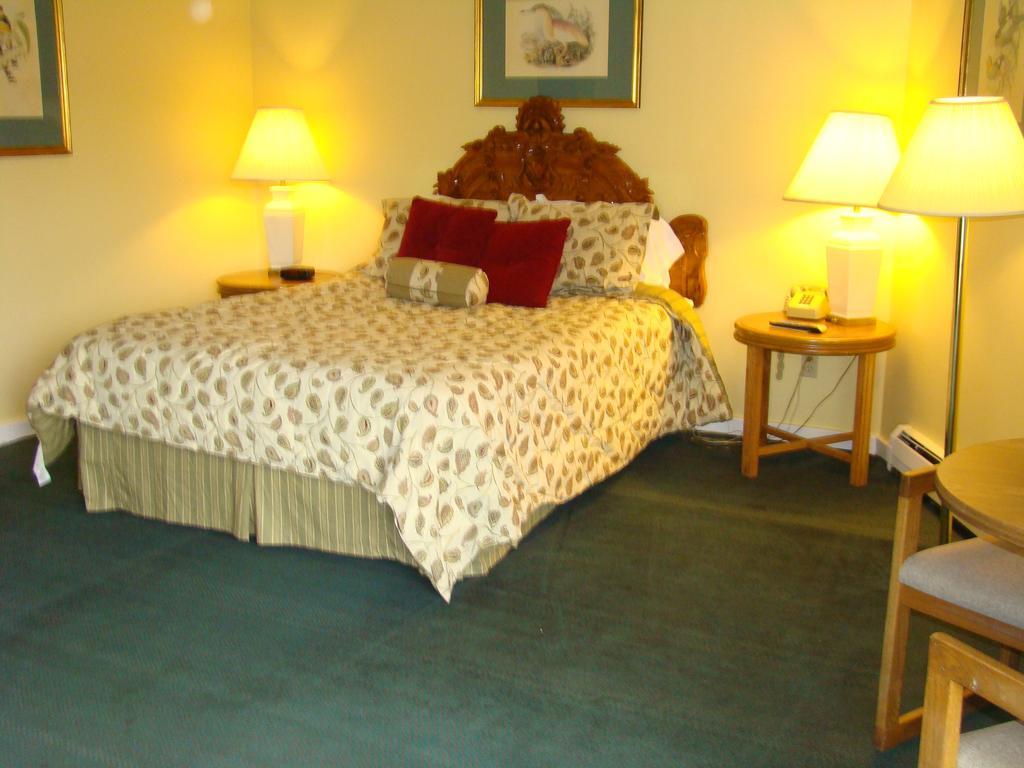 Happy Trails Motel ลัดโลว์ ห้อง รูปภาพ
